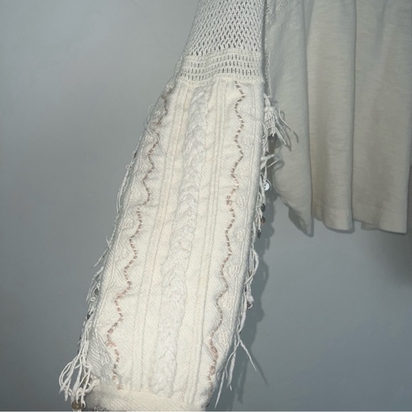 ❗️SOLD❗️Free People Boho Cropped Crochet Long Sleeve Ivory Sweater [Sz. XS] - Picture 8 of 9